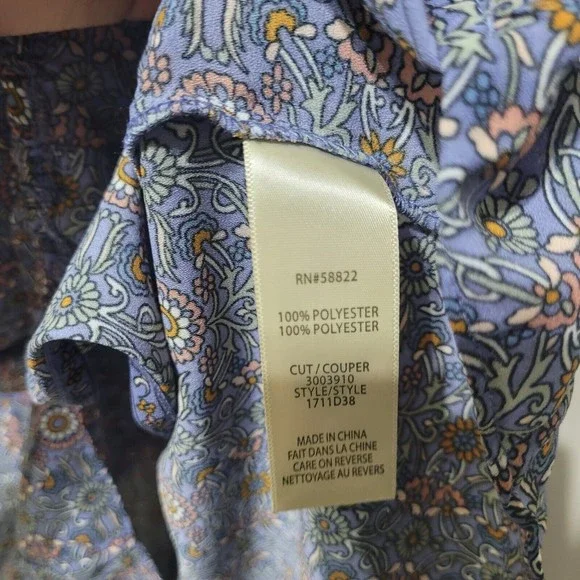 Max Studio Women's Crepe Shirtale Wrap Floral Print Surplice Blouse L - Picture 10 of 12